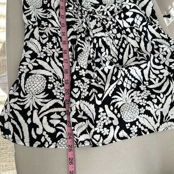 NWT Ann Taylor Loft Black/White Pineapple Flutter Ruffle sleeveless Top Size M - Picture 9 of 11